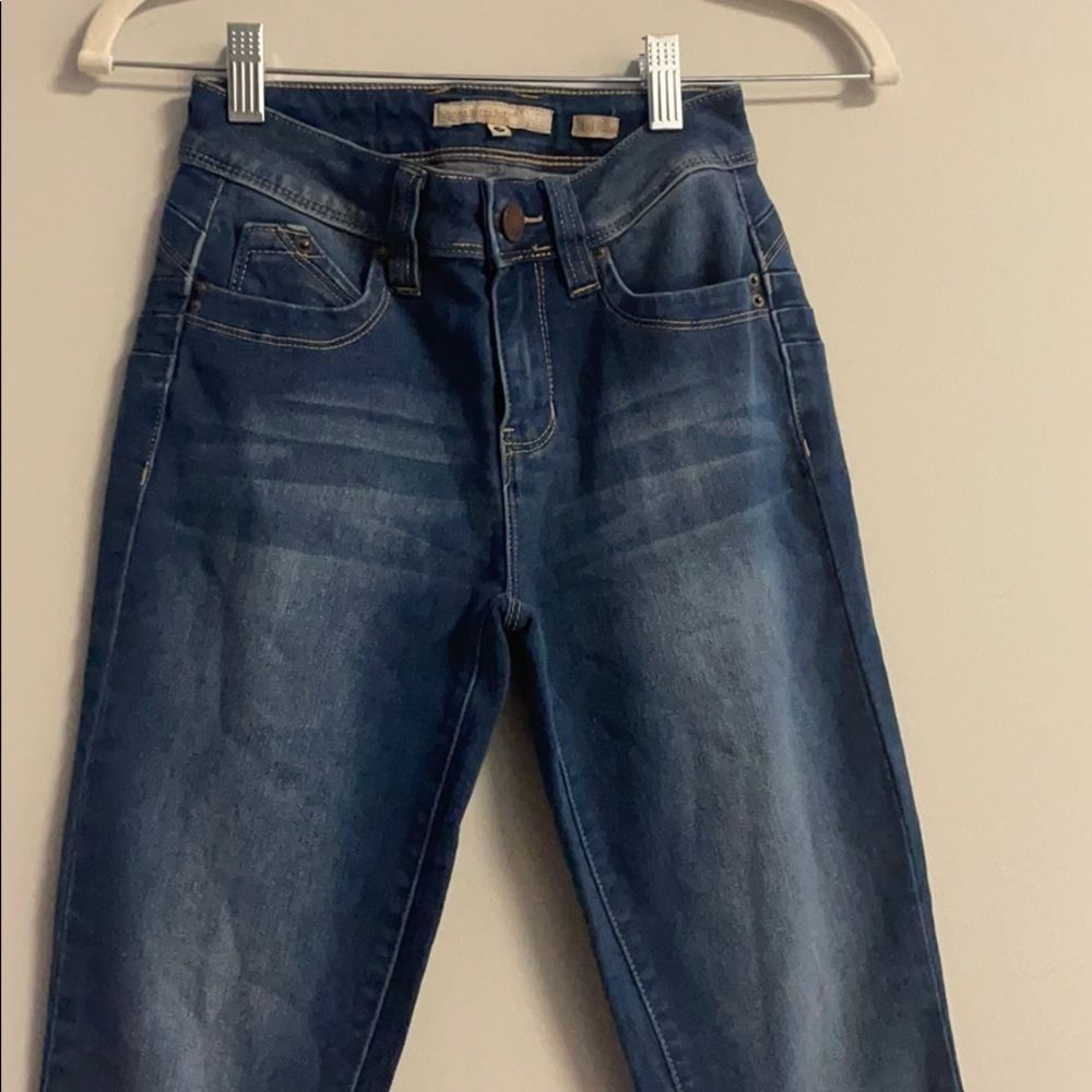 Mid rise size 1 jeans @@@ - Picture 5 of 8